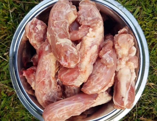 chicken necks for dogs